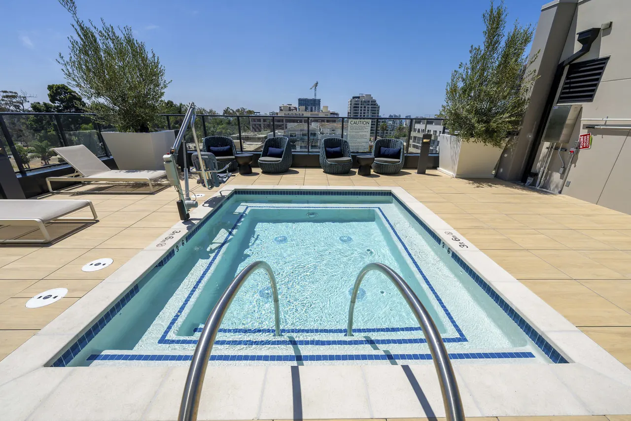 Park Summit Apartments