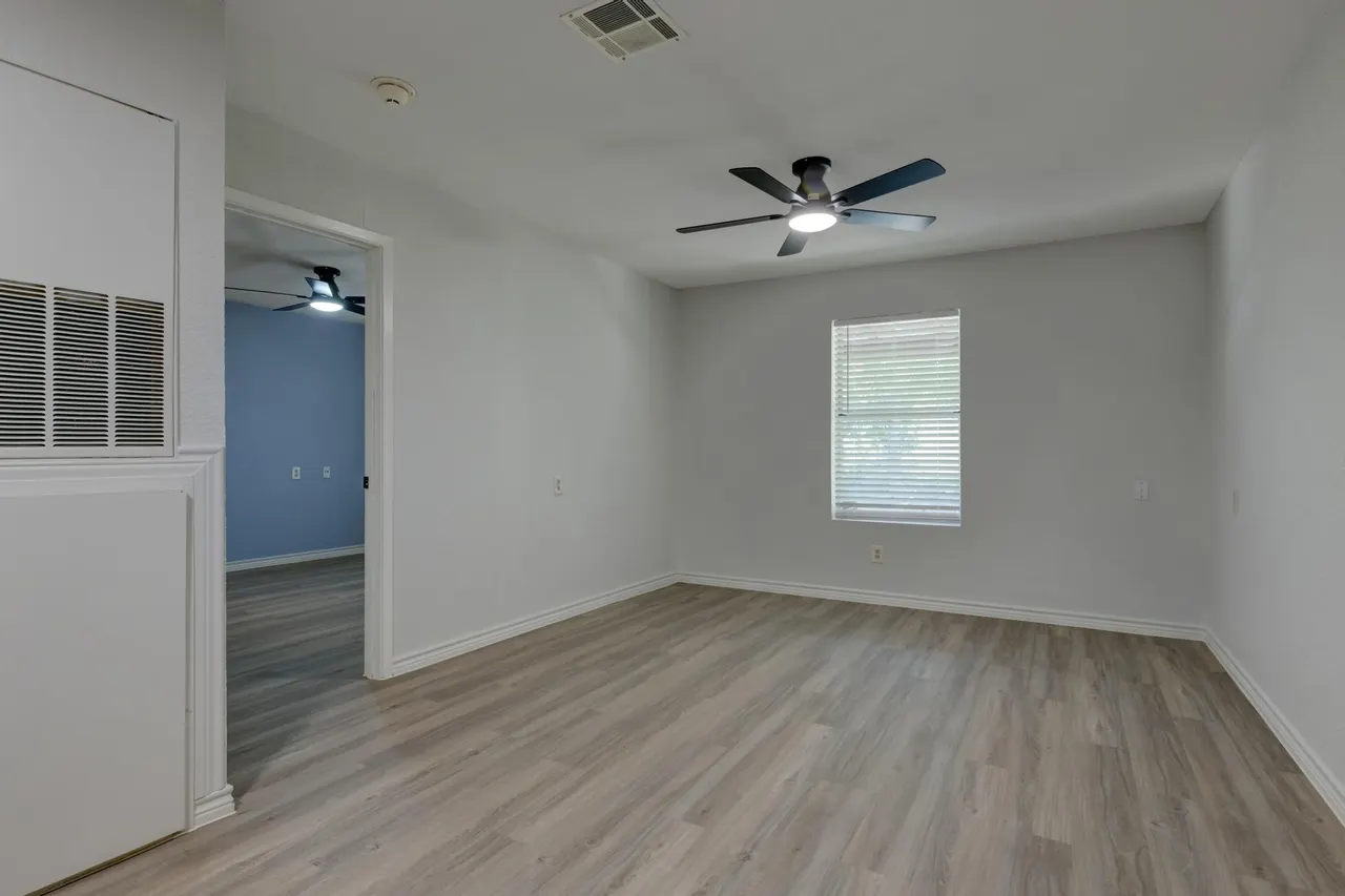 Silver Oaks Villas