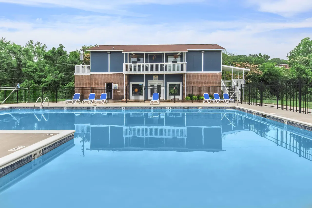 Blue Note Apartments