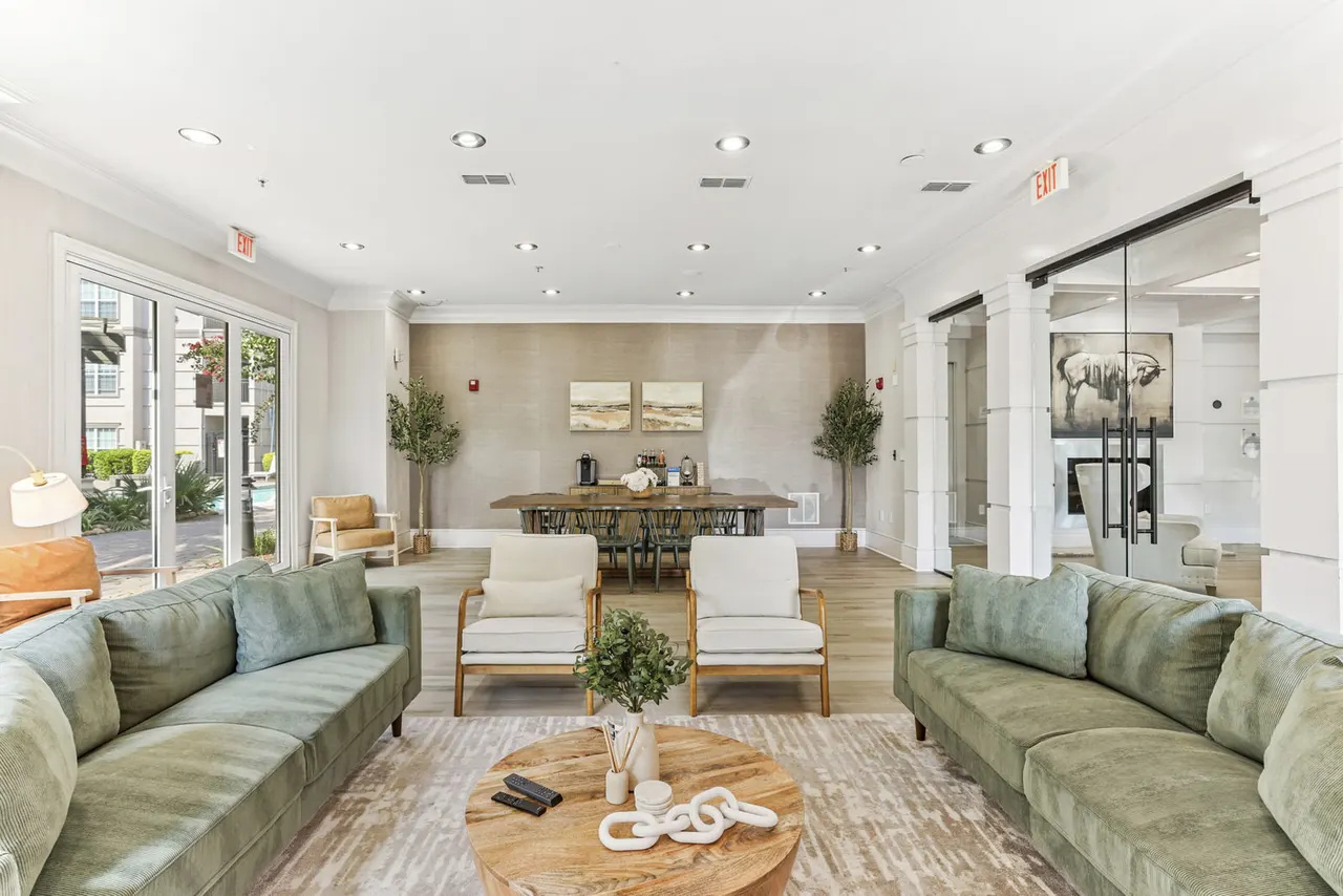 Avana Uptown Apartments