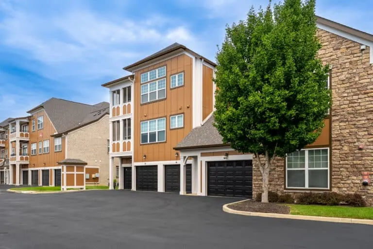 The Hamilton Luxury Apartment Homes