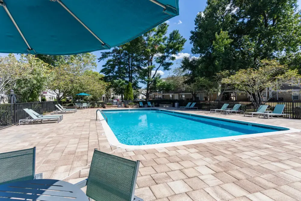 865 Bellevue Apartments