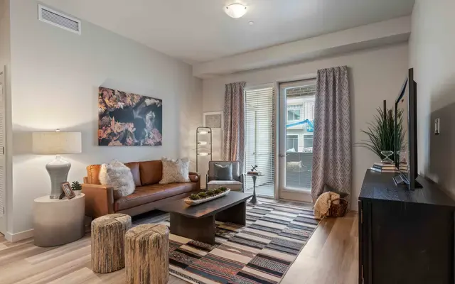 Reserves at Pilot Butte Apartments
