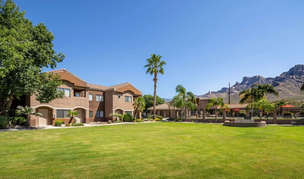 Rock Ridge Apartments