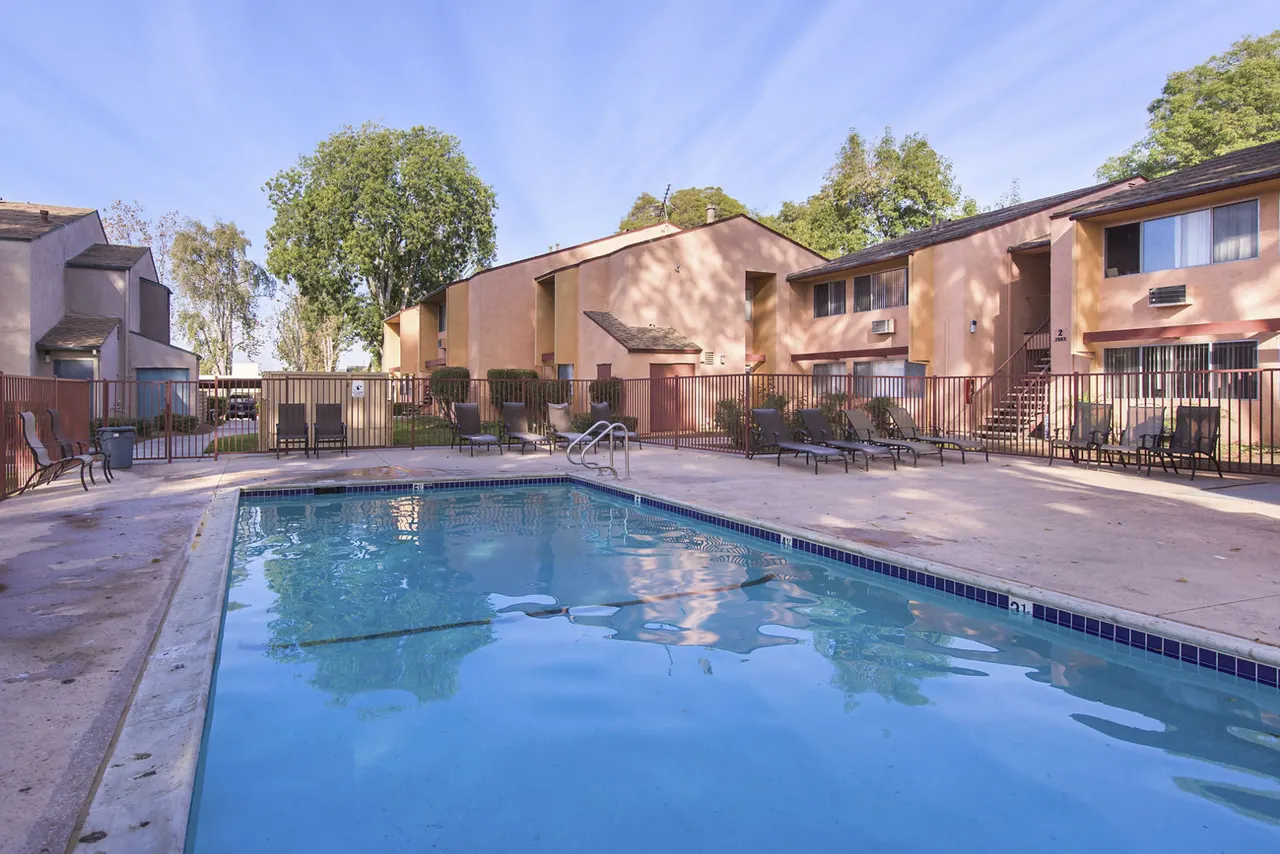Fairview Green Apartments