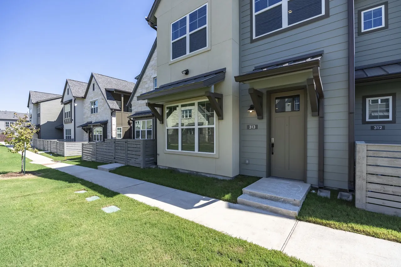 Escalon Townhomes