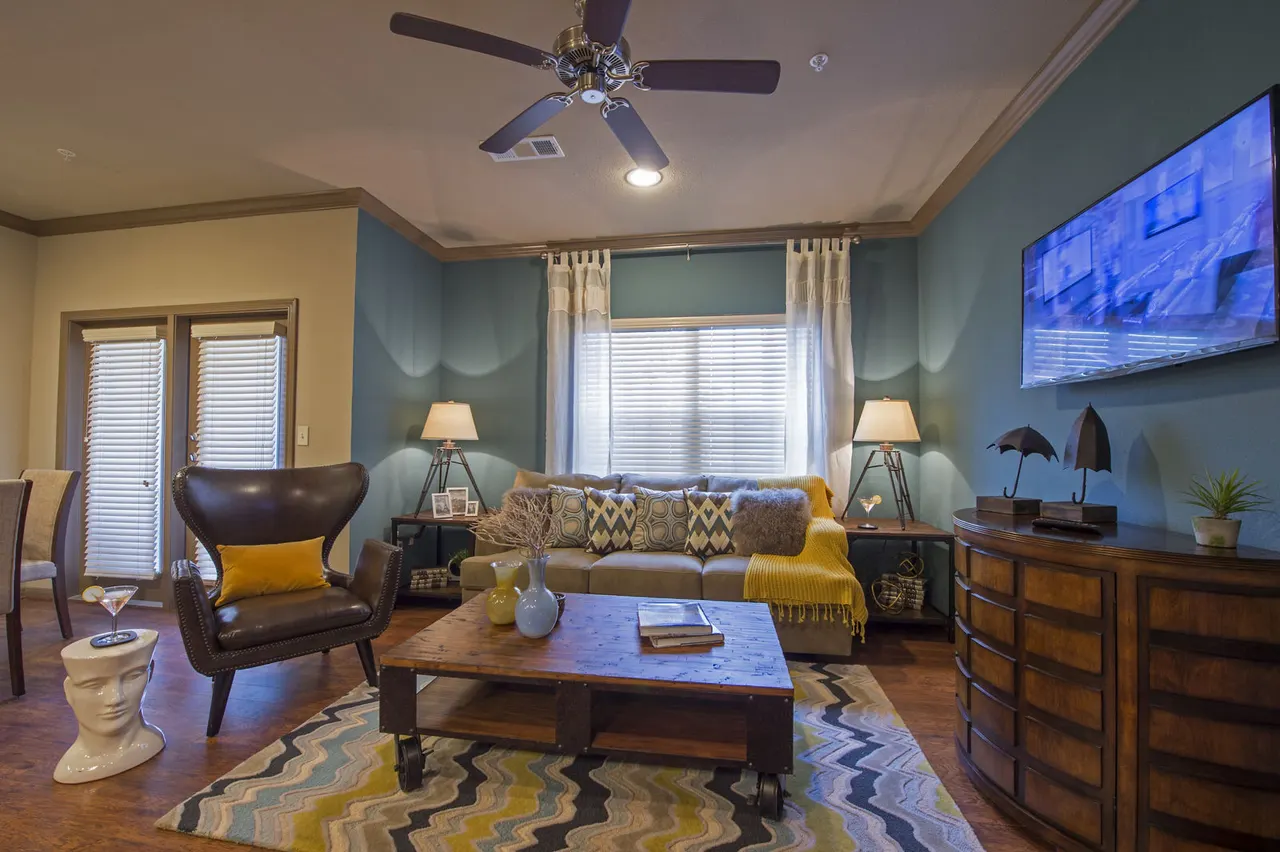 Montage at Cinco Ranch Apartments
