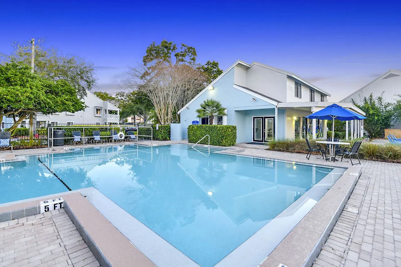 Lakeshore at Altamonte Springs Apartments