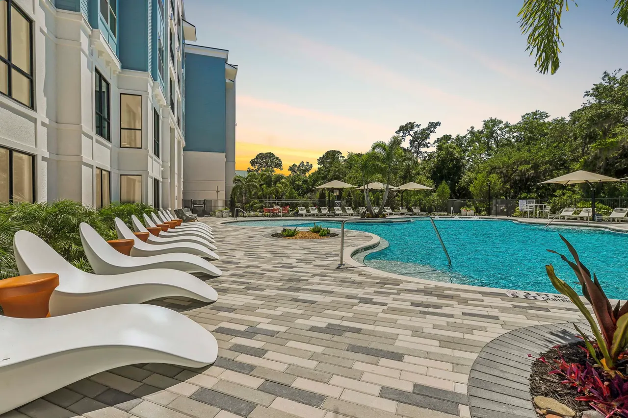 Brea Lakewood Ranch Apartments
