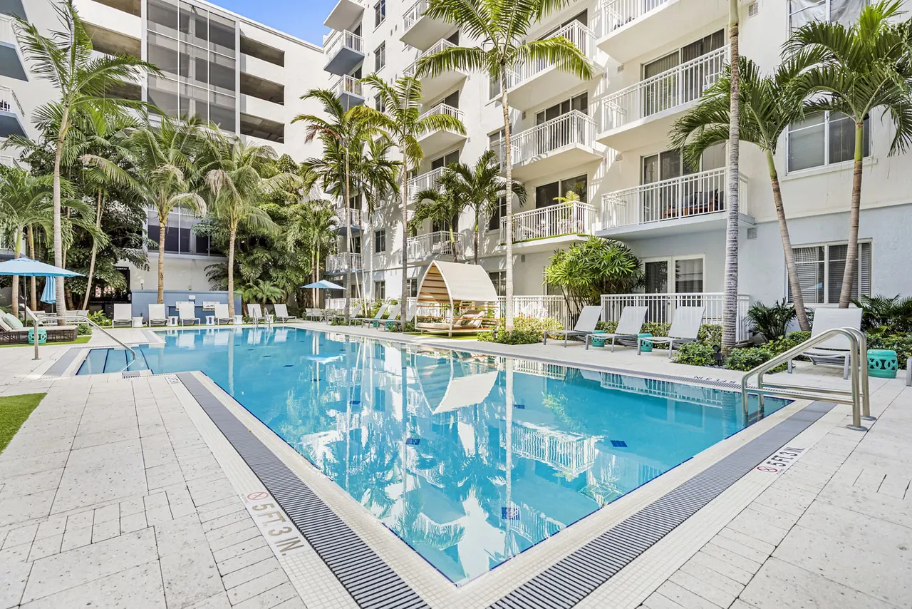Boca City Walk Apartments