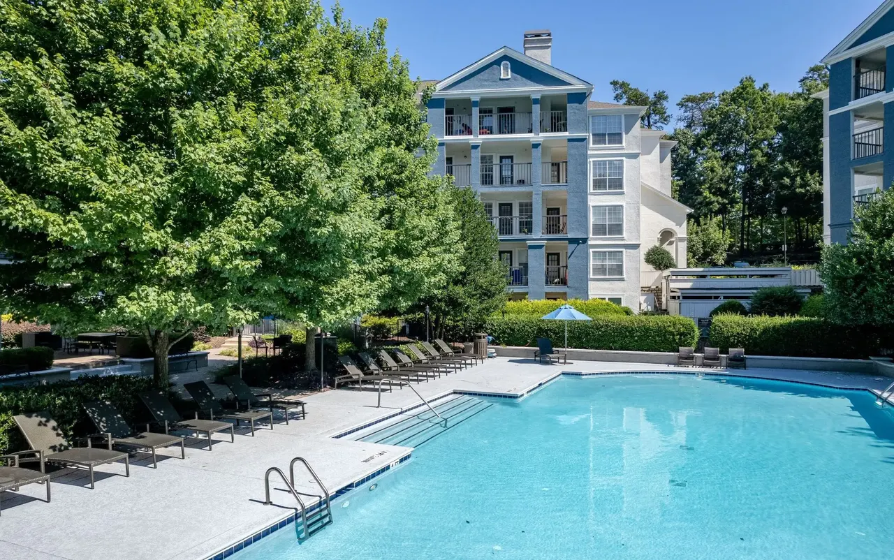 The Stratford Apartments