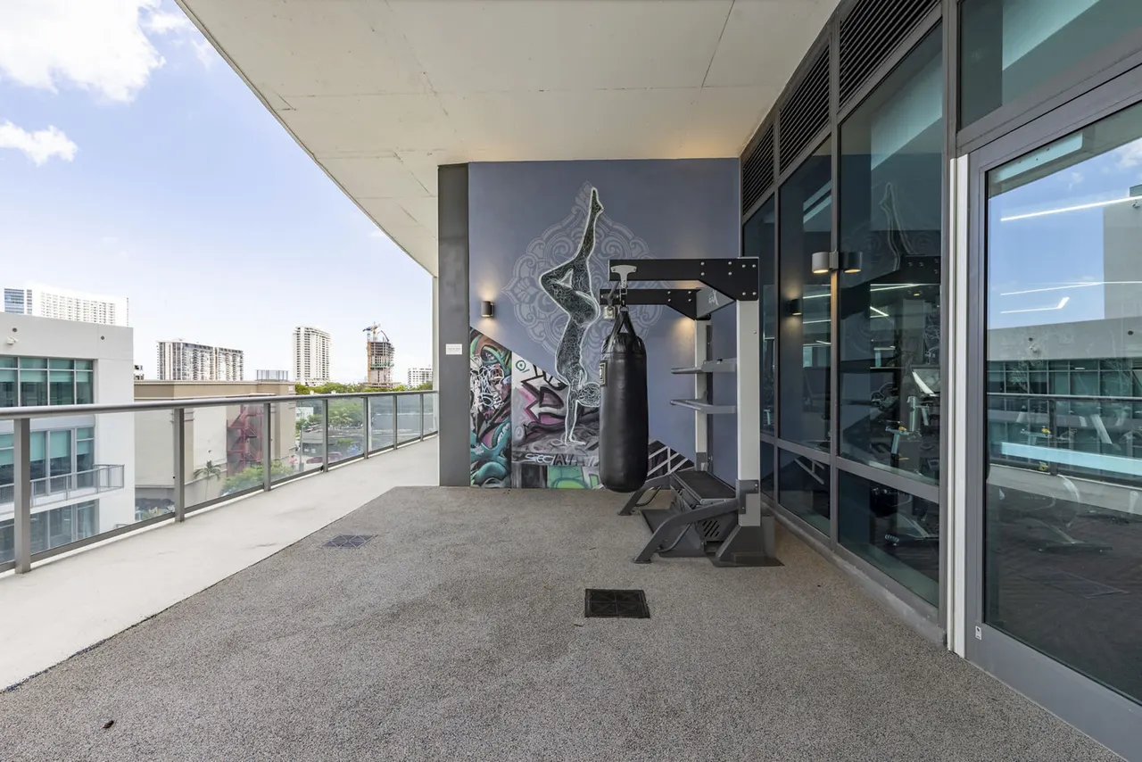 Midtown 5