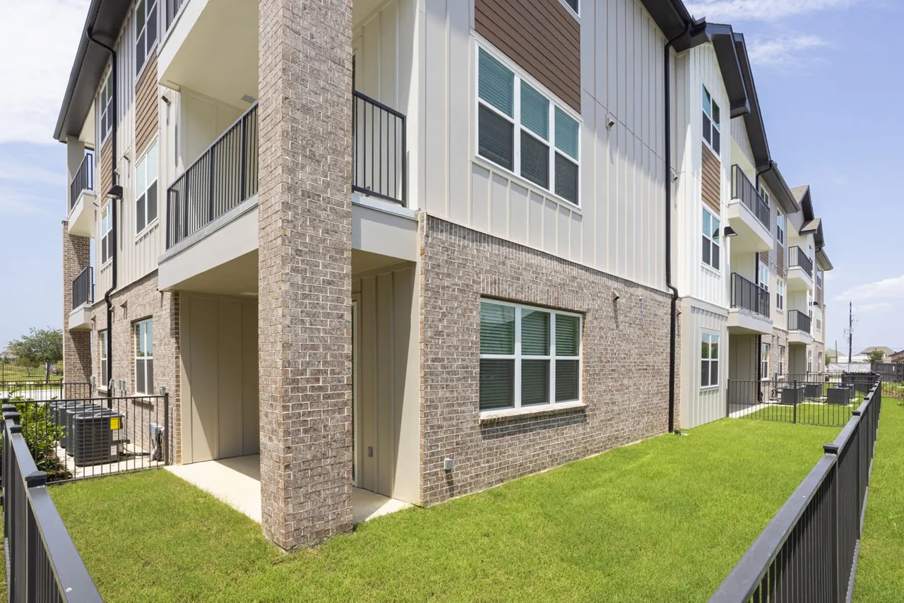 Broadstone Creekside