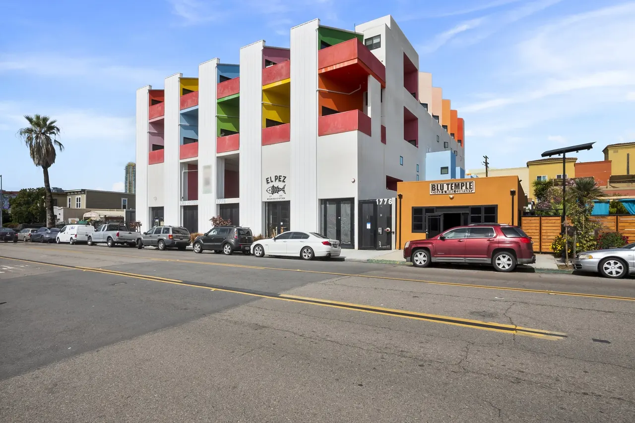 Los Patios Apartments