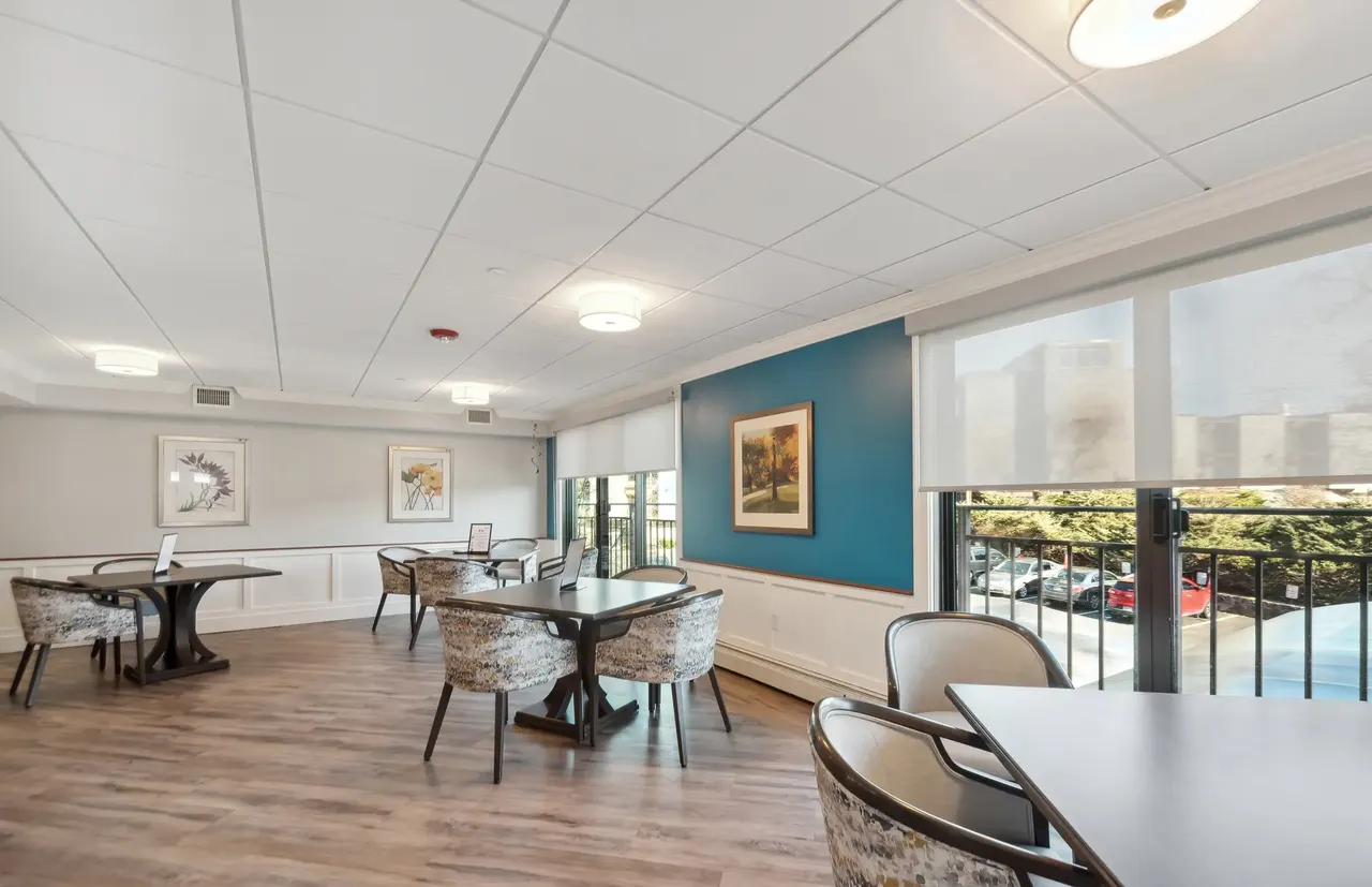 AVIVA Country Club Heights