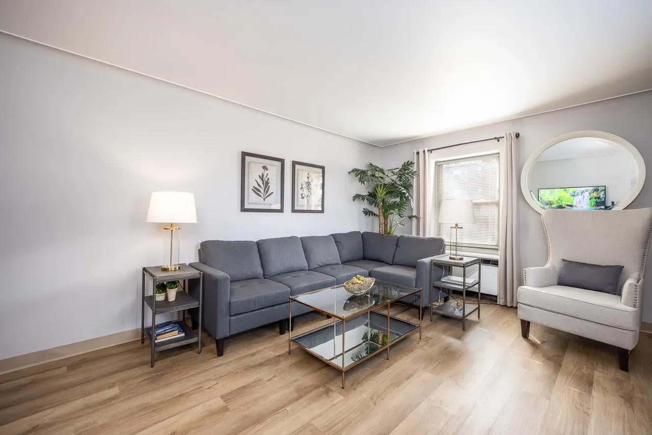 Rugby Square Apartments