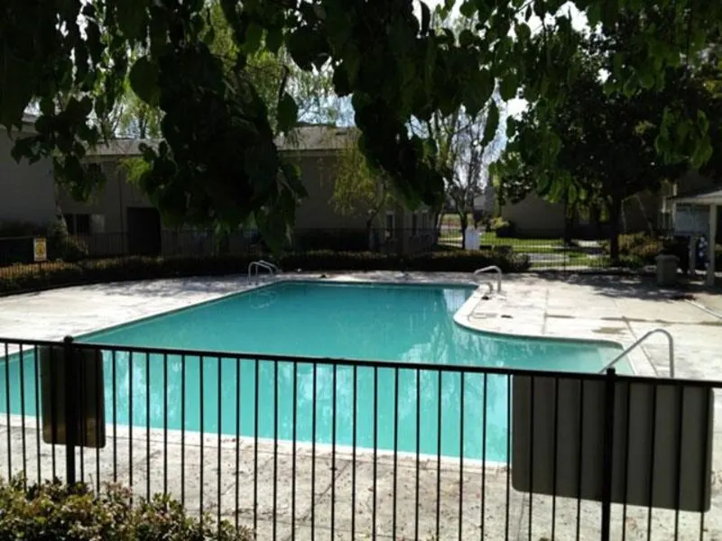 Villas at Parkside