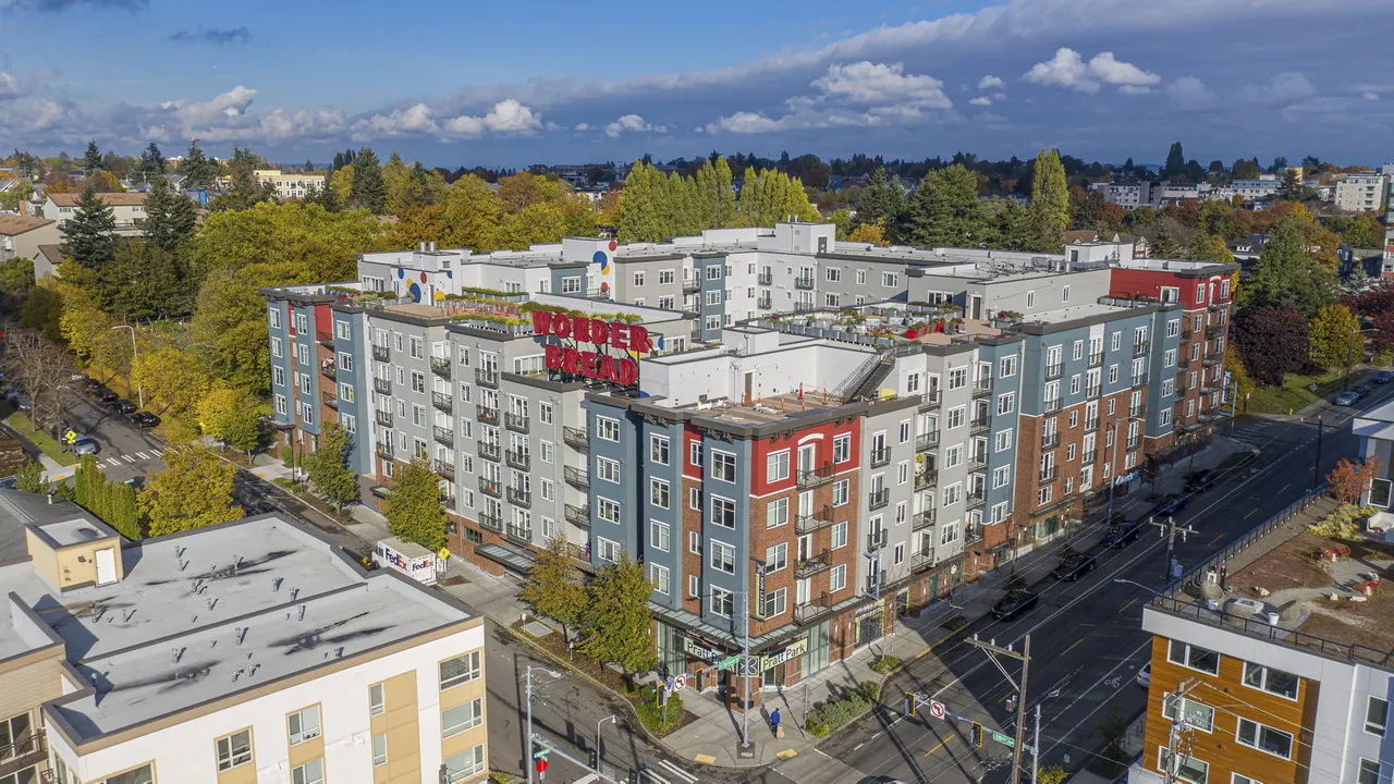 Legacy at Pratt Park Apartments