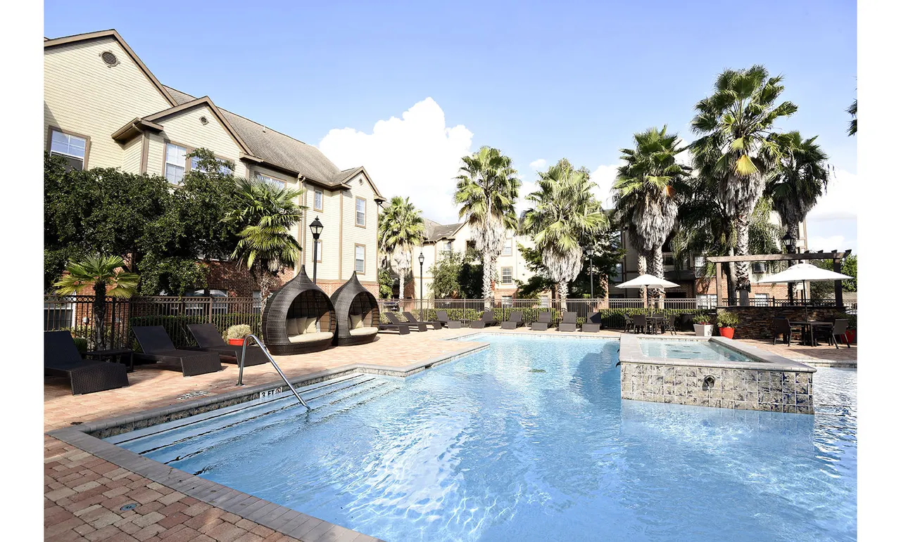 Avana Sugar Land Apartments