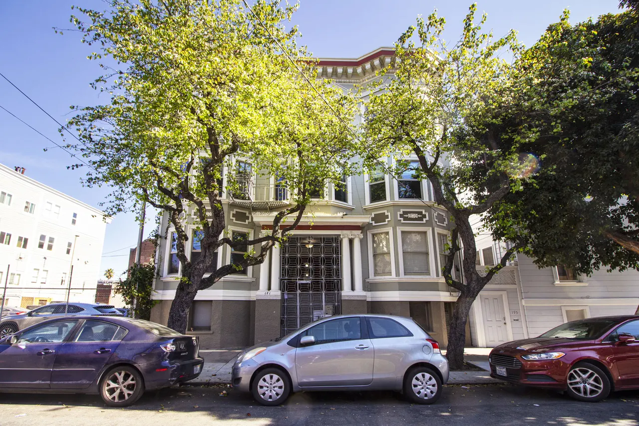 181 Bartlett Apartments