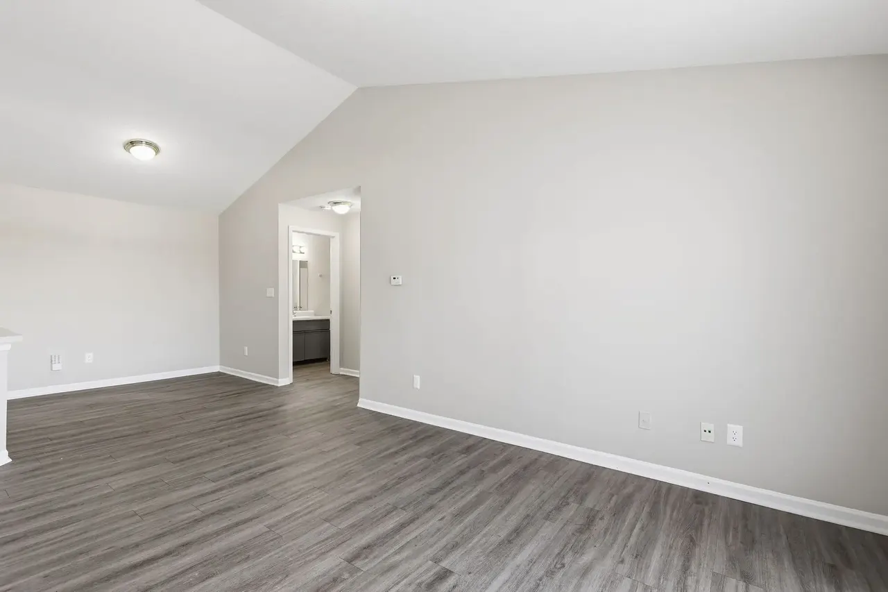 The View at 79th Apartments