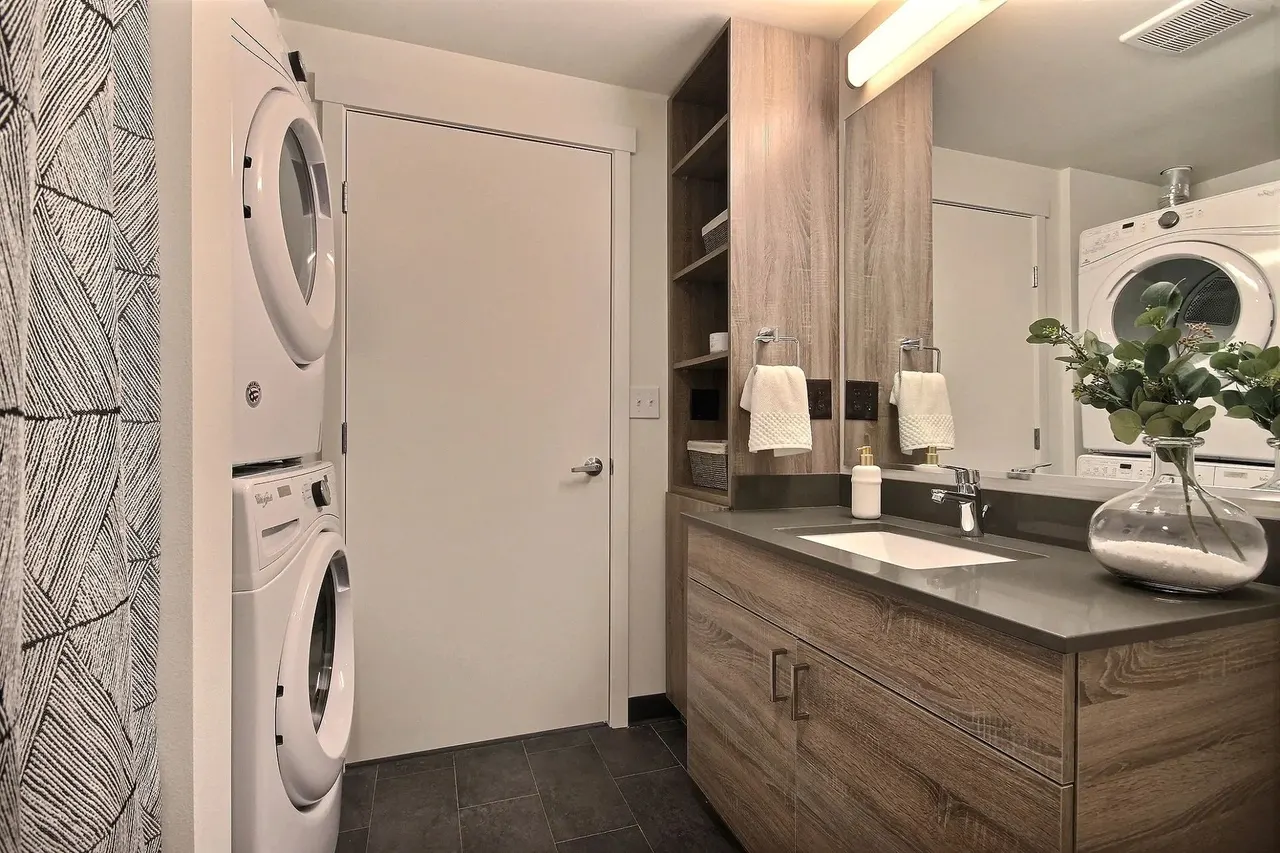 CREW Apartments
