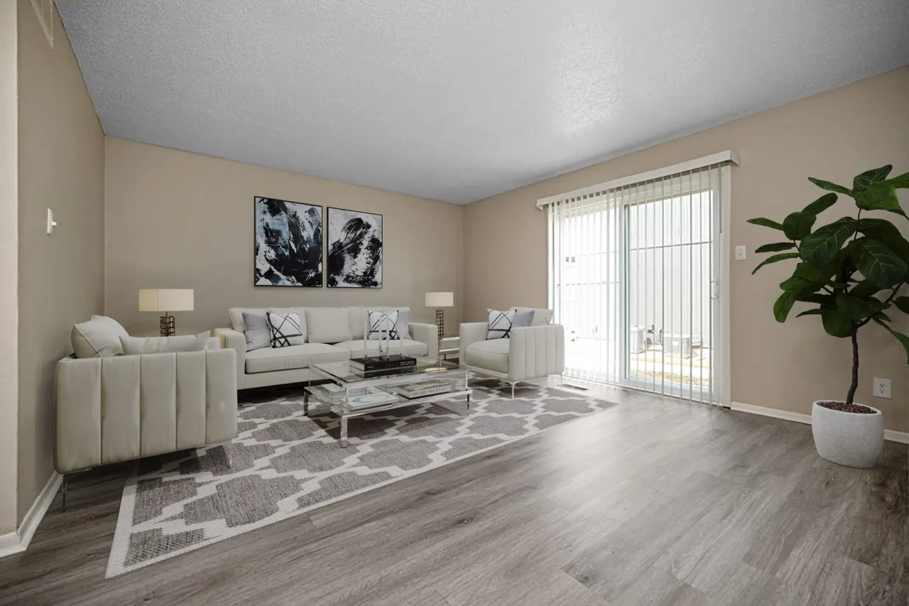 Windchase Flats & Townhomes