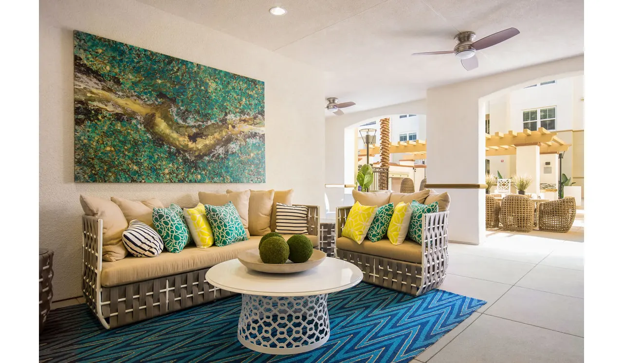 Blue Sol Apartments