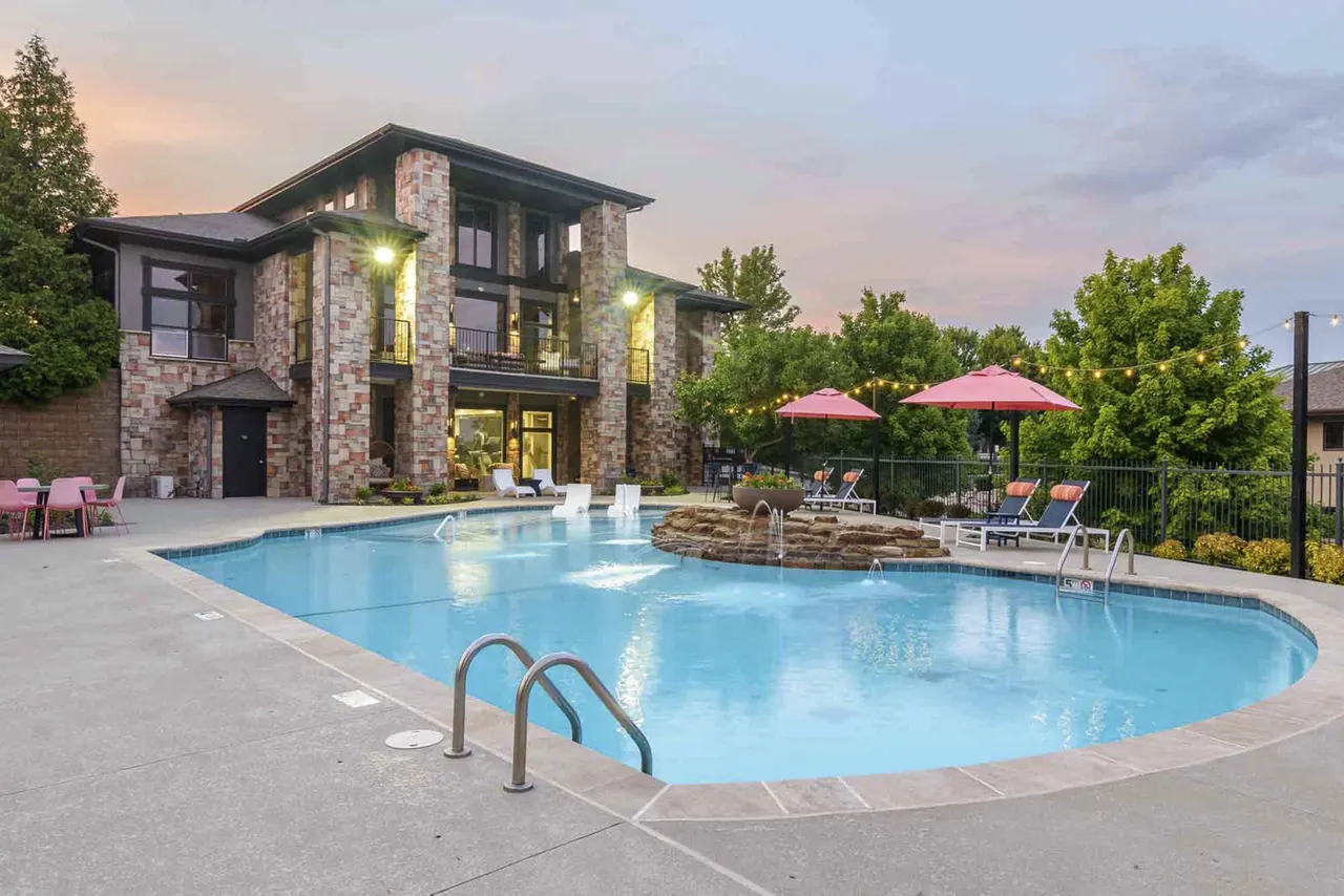 Aventura Falcon Valley