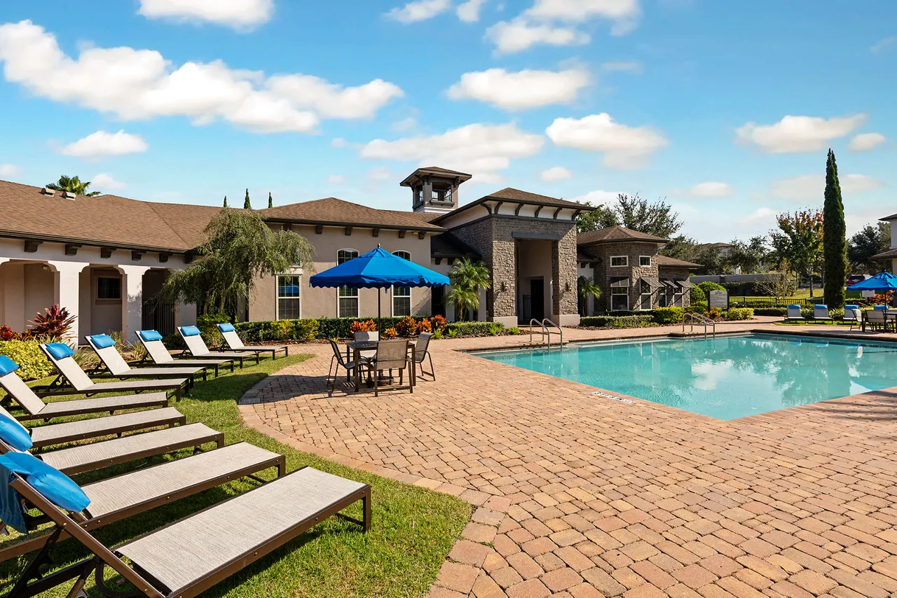 The Vineyards at Hammock Ridge Apartments