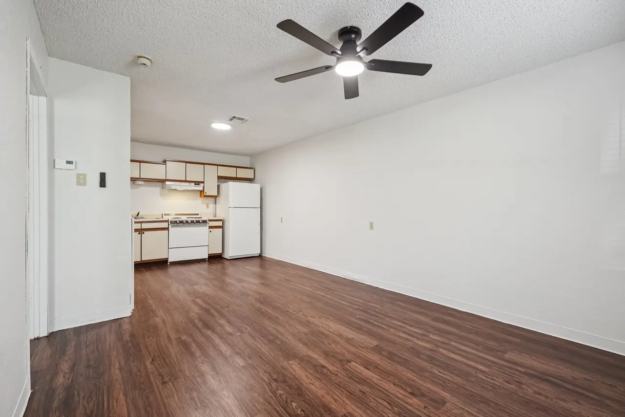 Silver Oaks Villas