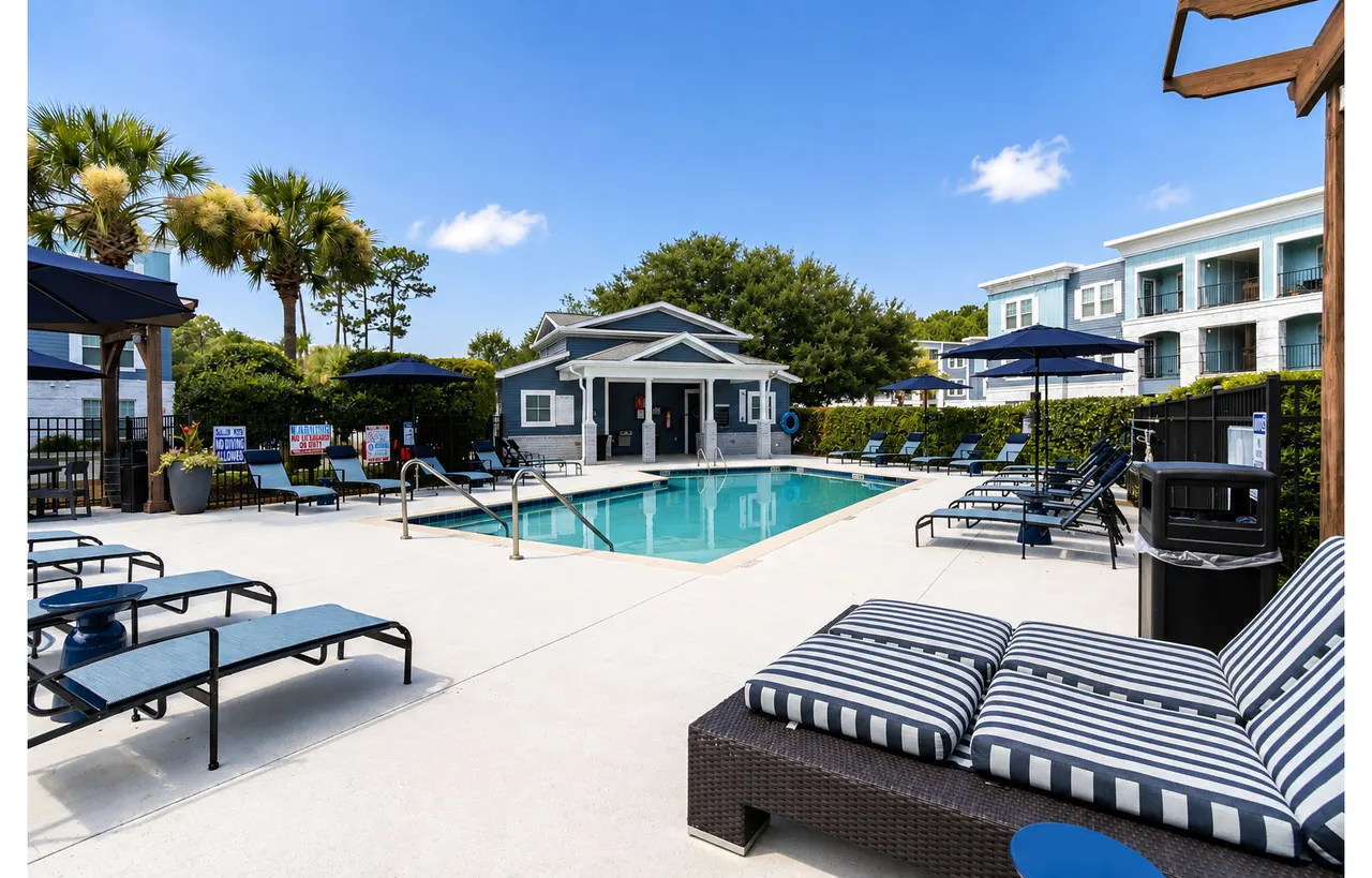 Palmetto Place Condominium