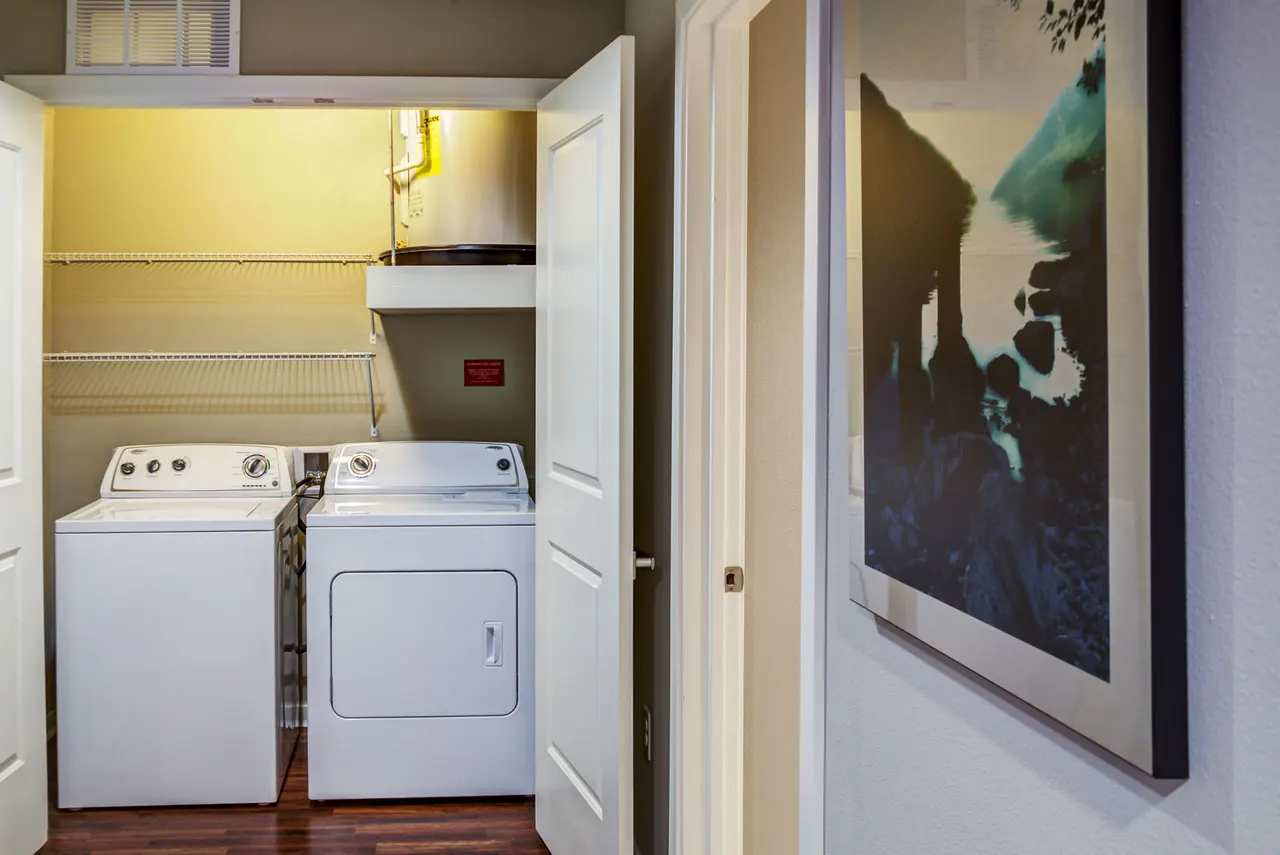 Coldwater Luxury Apartments