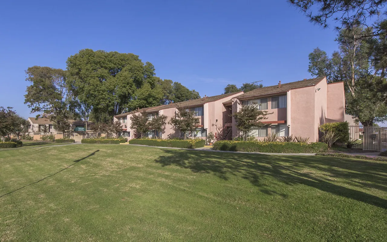 Fairview Green Apartments