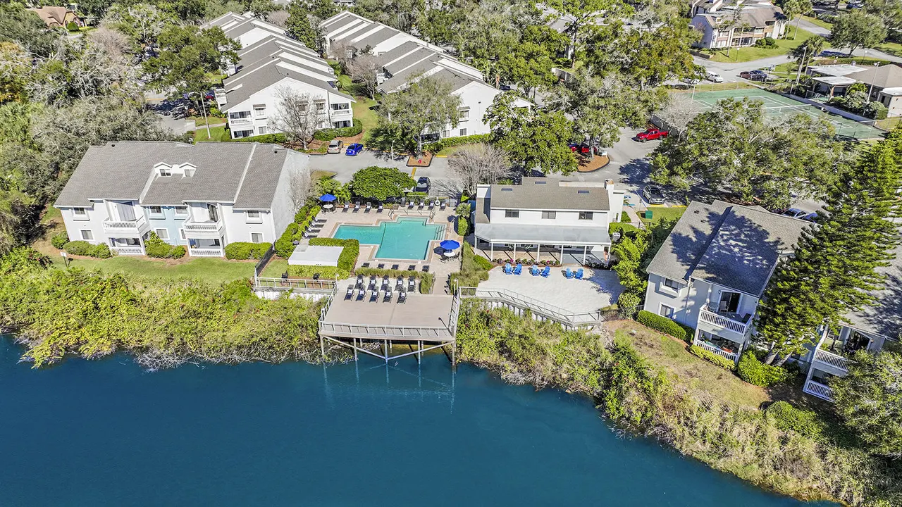 Lakeshore at Altamonte Springs Apartments
