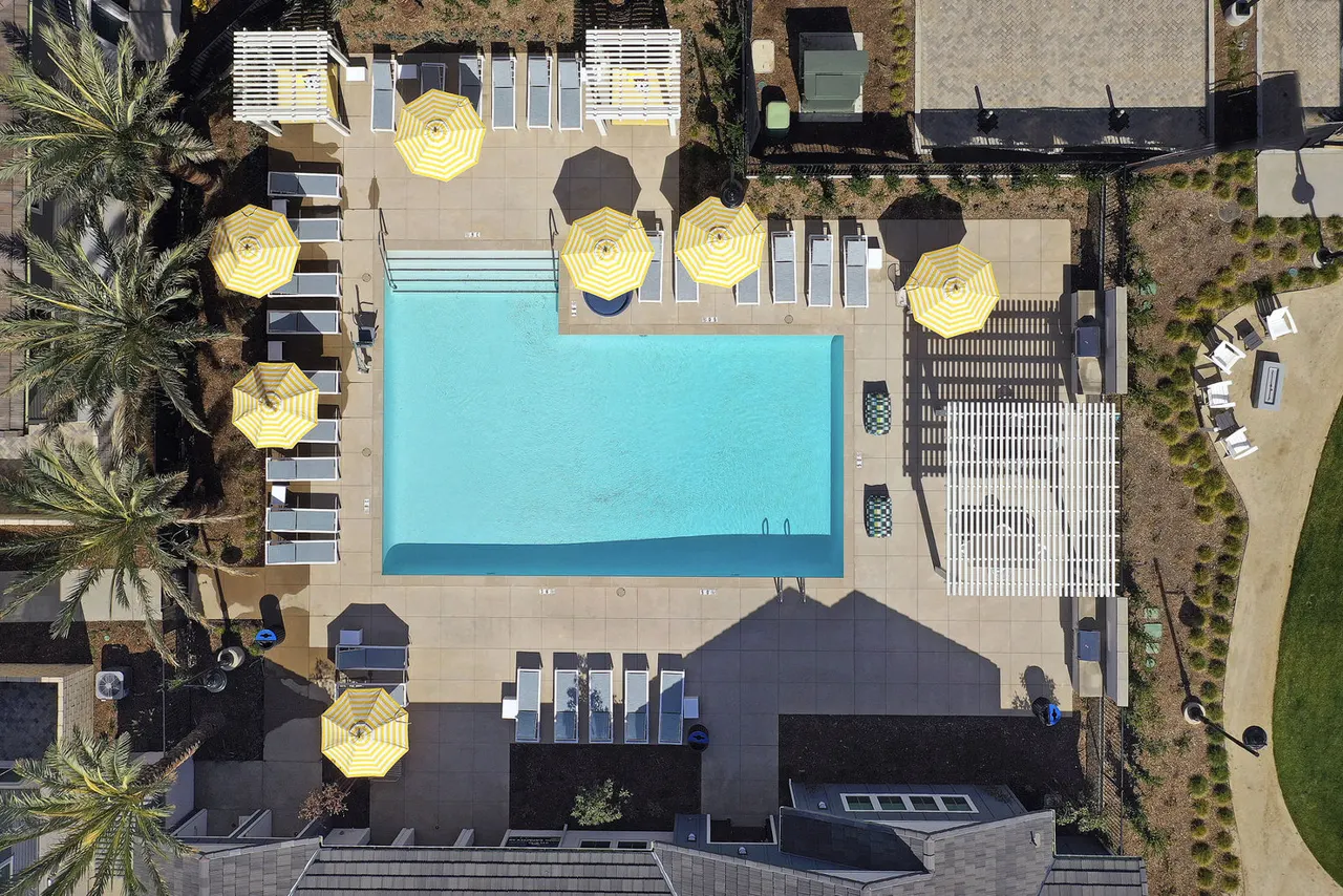 Serena Village