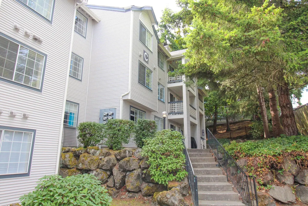 Arbour Court