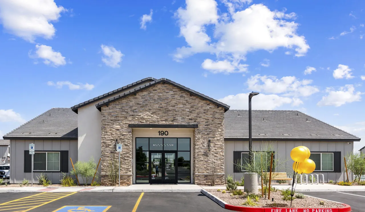 Amberlin Queen Creek