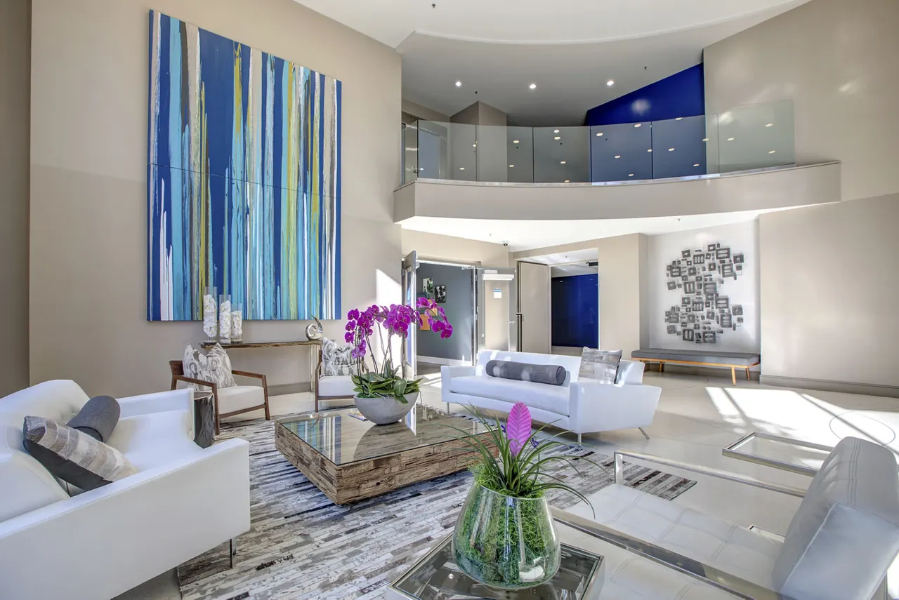Argenta Apartments