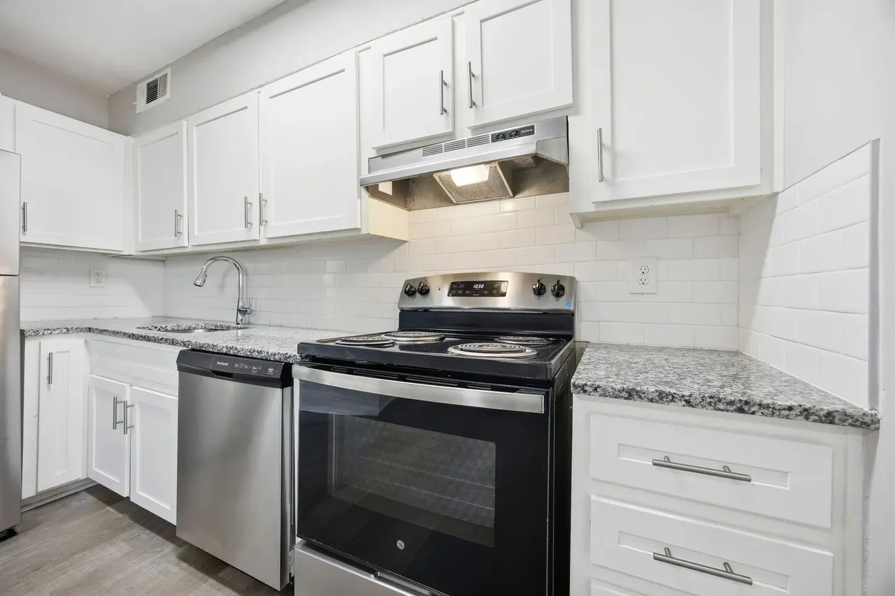 Ridgewood Apartments