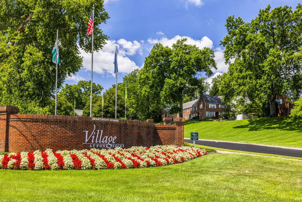 Village at Fox Point Apartments