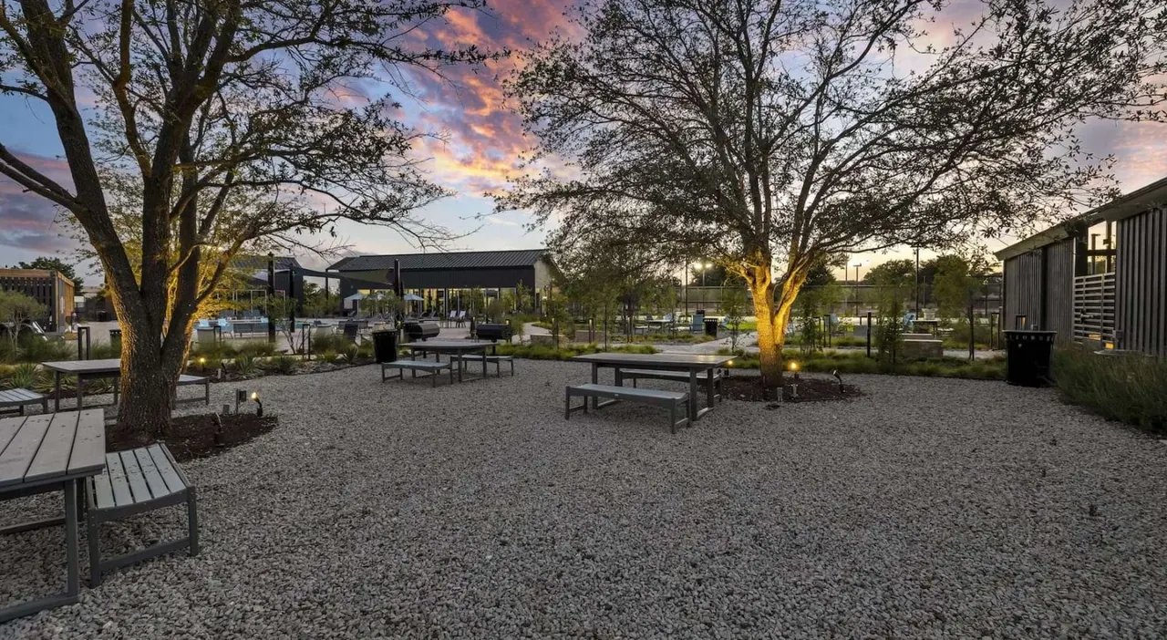 Lantana Round Rock