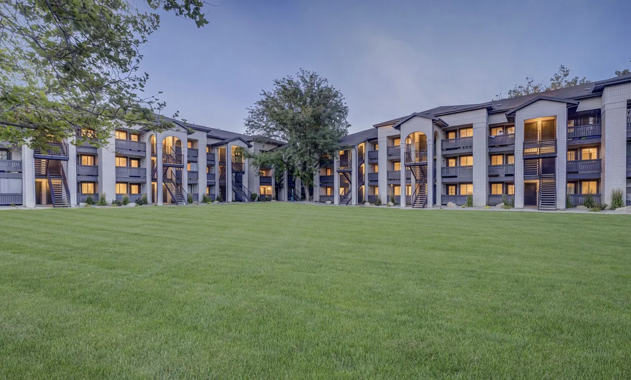 Eagle's Landing Apartments