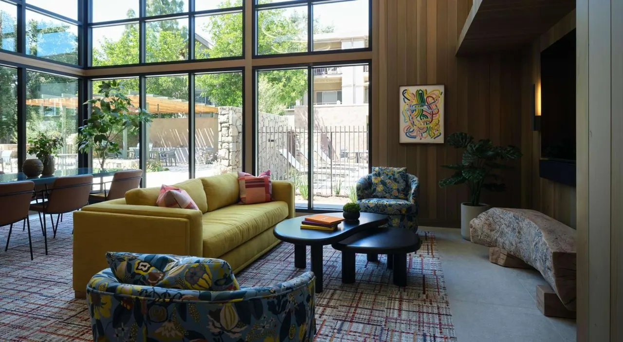 Valley Oaks Village 55+