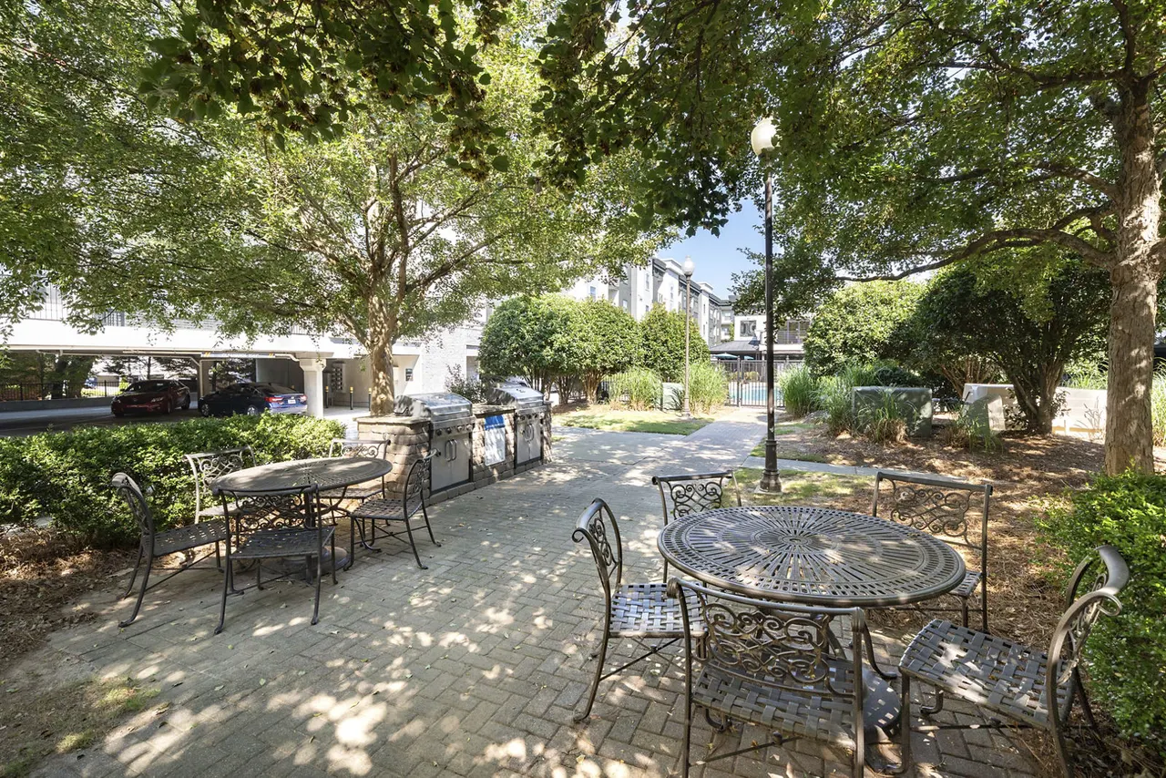 The Grove Chamblee Apartments