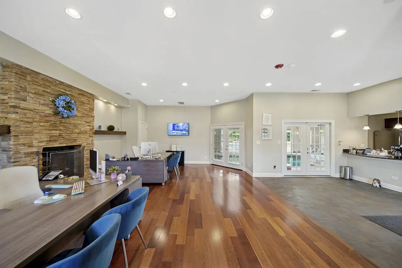 Waterford Place Apartments