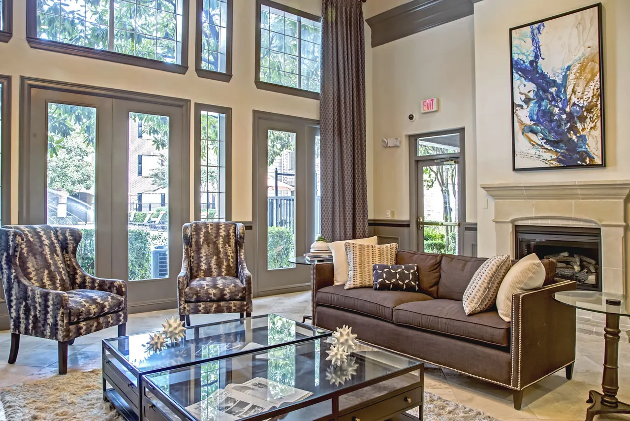 Plaza at Westchase Apartments