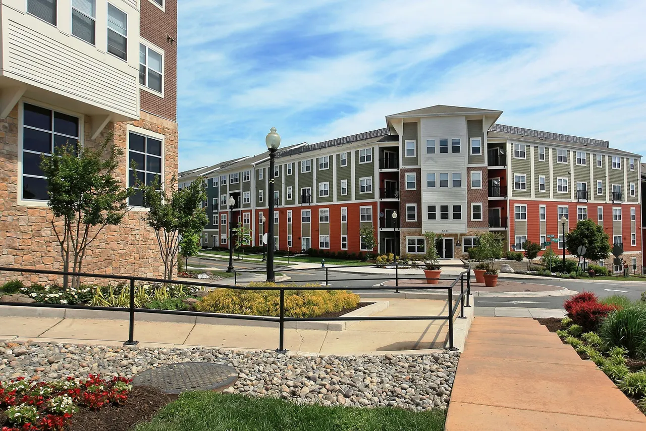 Aventine at Fort Totten, A Greystar Avana Community