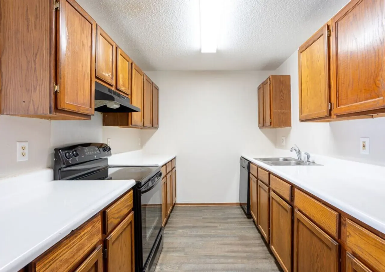 South Glen Apartments