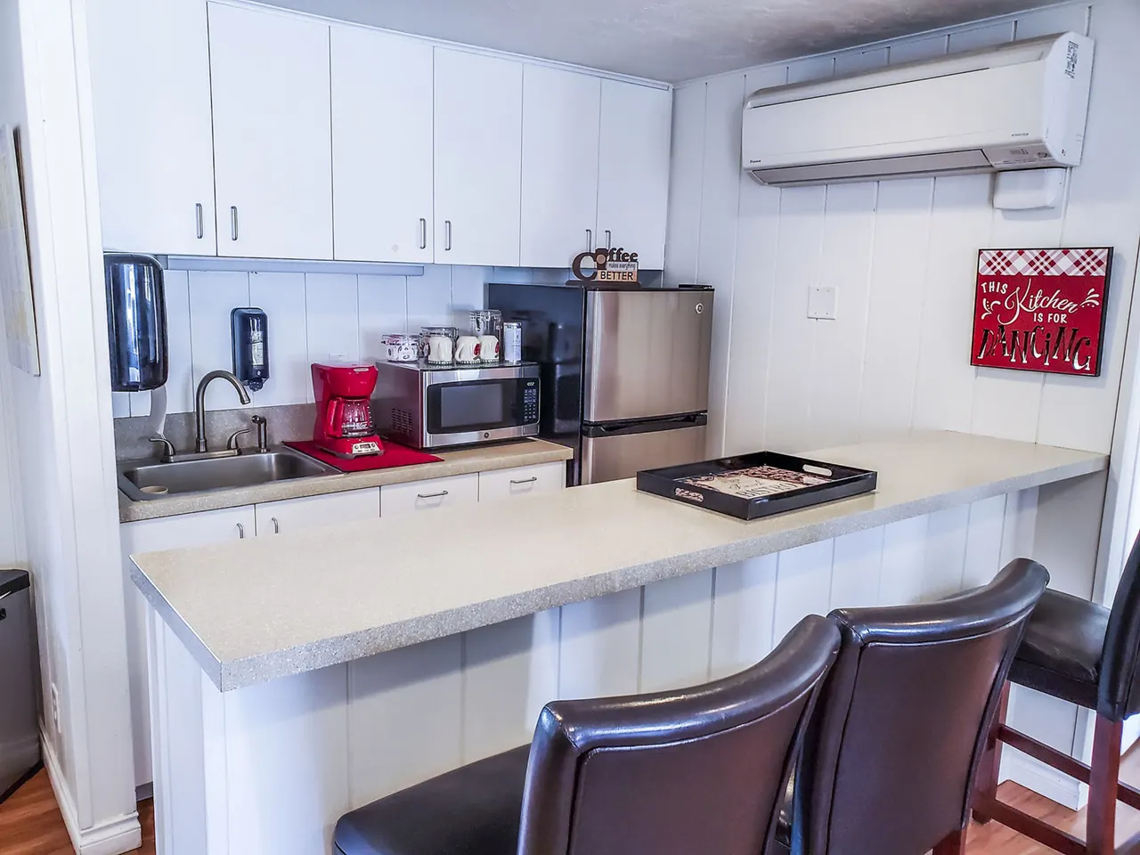 Meadowlawn Apartments